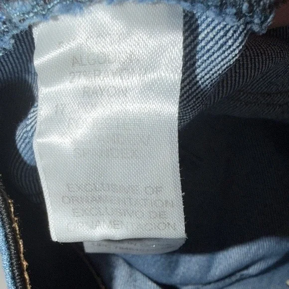 Democracy Ab Solution Blue Distressed Skinny Crop Jeans Released Hem Womens 12 - Picture 5 of 7